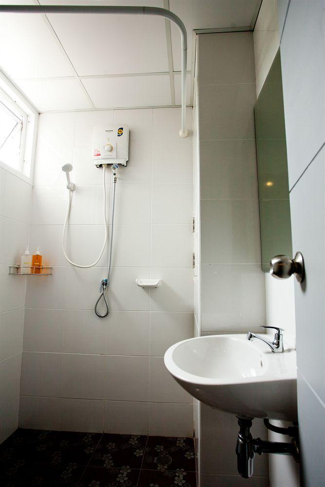 Hotel U431 Chaengwattana Nonthaburi Esterno foto